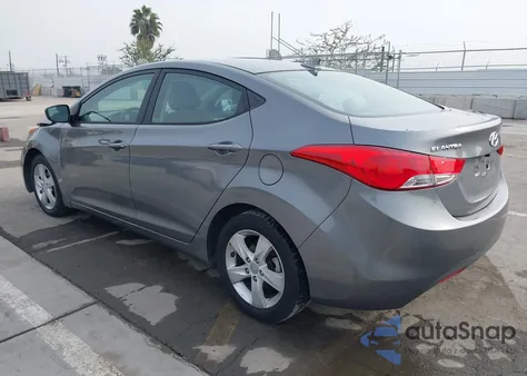 2011 Hyundai Elantra Gls z USA, uszkodzony, nr VIN 5NPDH4AE2BH060850